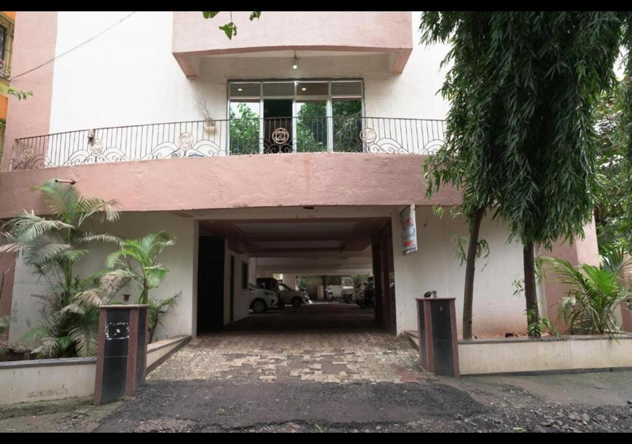 Hotel Sai Ganesh Lodging & Boarding By Wb Inn Titwala Exterior photo